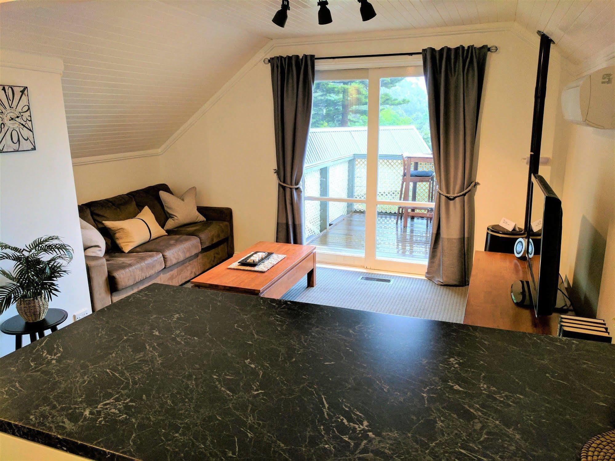 Annie Roes Luxury B&B Bend of Islands Eksteriør bilde
